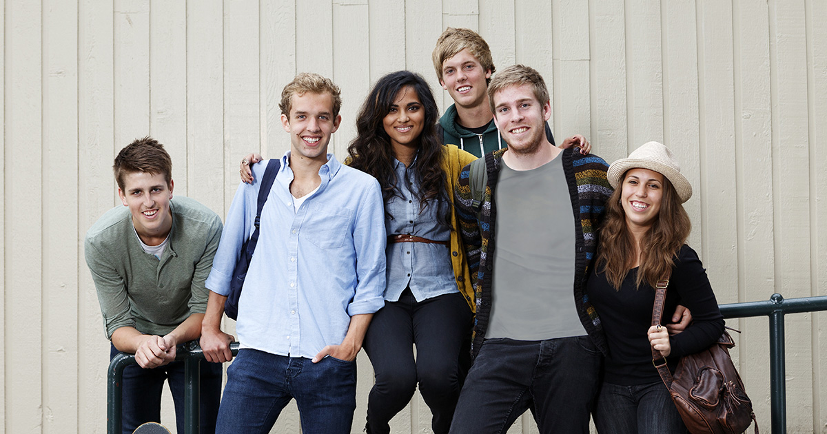 4 Ways to Bond With Your Friends